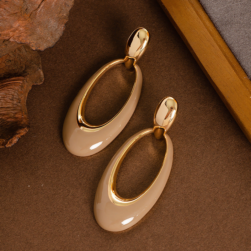 French-style openwork oval silver pin earrings